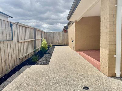 1 Earlville Street, Manor Lakes