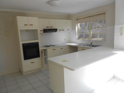 8 / 8-12 Quinn Street, Toowong