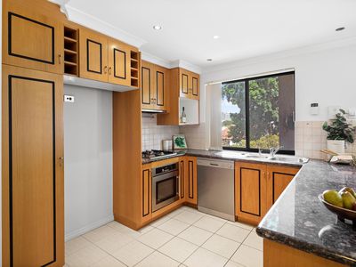 4 / 142 Palmerston Street, Perth