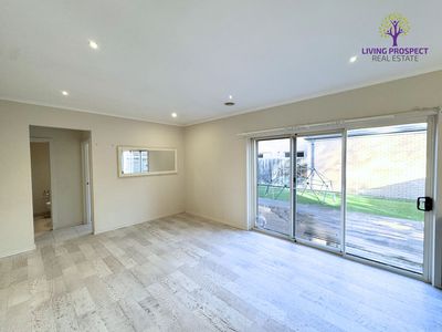 8 Turnstone Drive, Point Cook