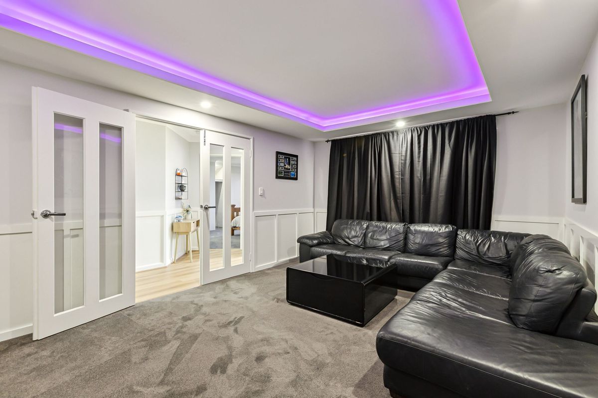 16 Pissaro Crescent, Ashby