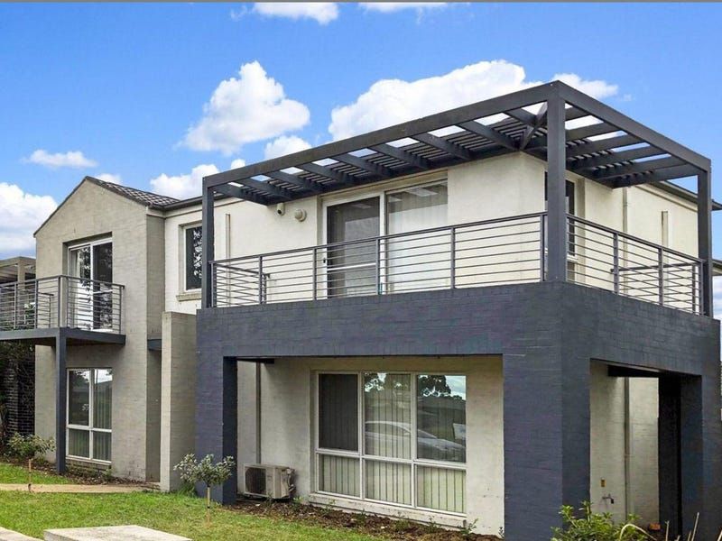 202 Stanhope Parkway, Stanhope Gardens