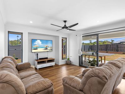 3 Pine Edge Drive, Landsborough