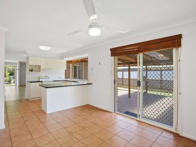 5 Jacaranda Place, Tewantin