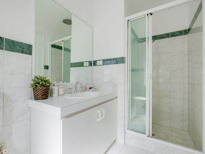 1 / 6 Ramsdale Street, Scarborough