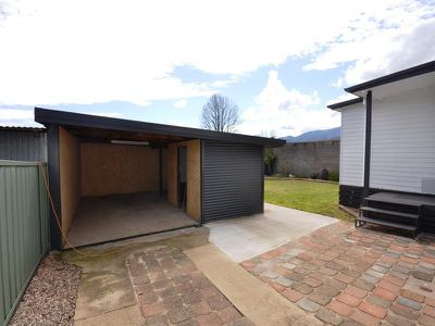 79 Lakeside Avenue , Mount Beauty
