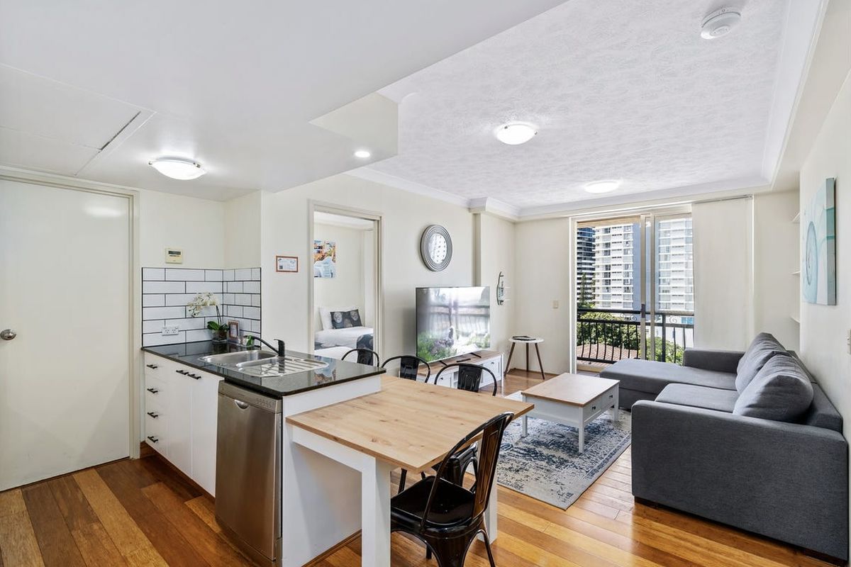 707 / 2988-2994 Surfers Paradise Boulevard, Surfers Paradise