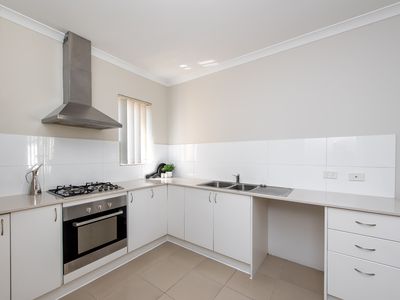 34B Eastdene Circle, Nollamara