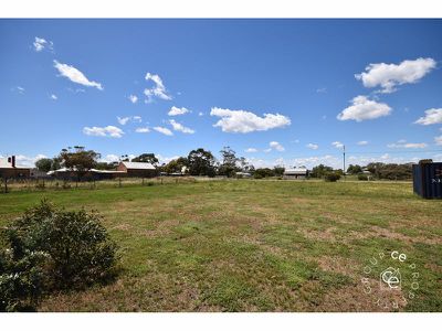 15-18 Halfway House Road, Sedan