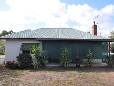 70 Flint Street, Forbes