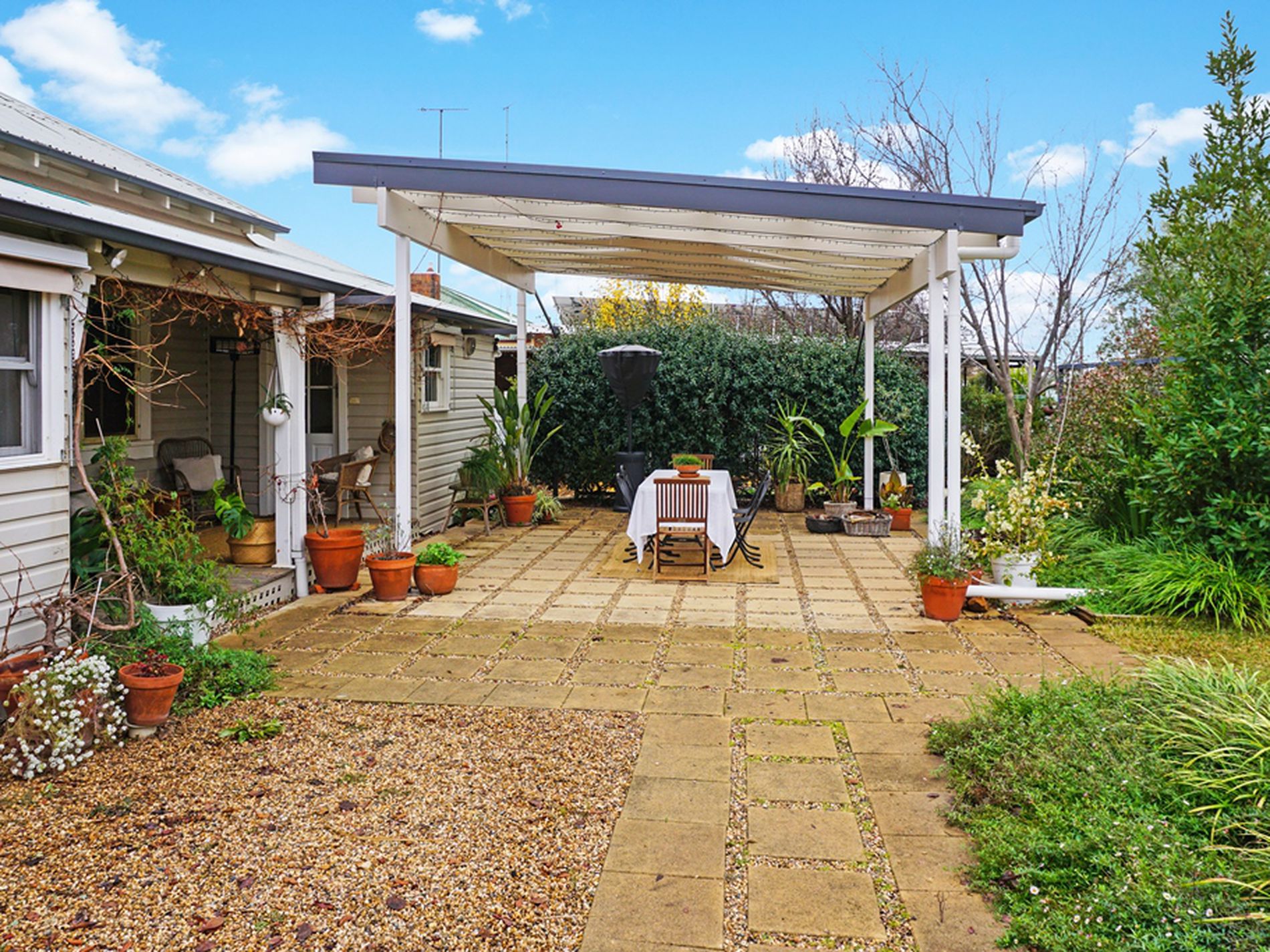 9 Maitland Street, West Wyalong
