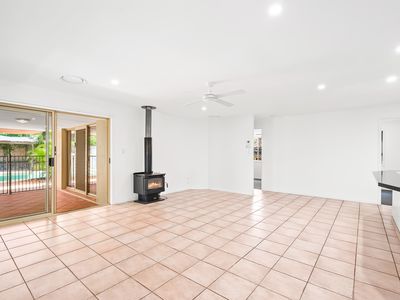 20A Wimbledon Way, Oxenford