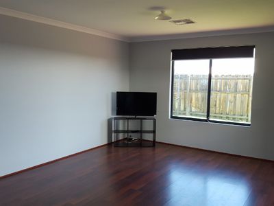 3 Two Rivers Loop, Ellenbrook