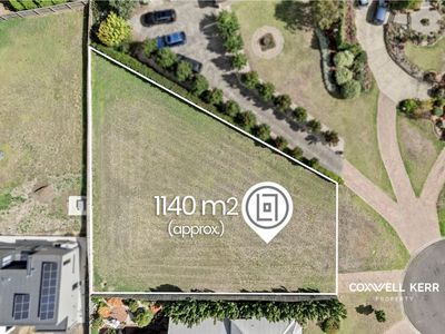 10 Trafalgar Square, Wandana Heights