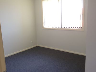 2 / 18 Addison Avenue, Lake Illawarra