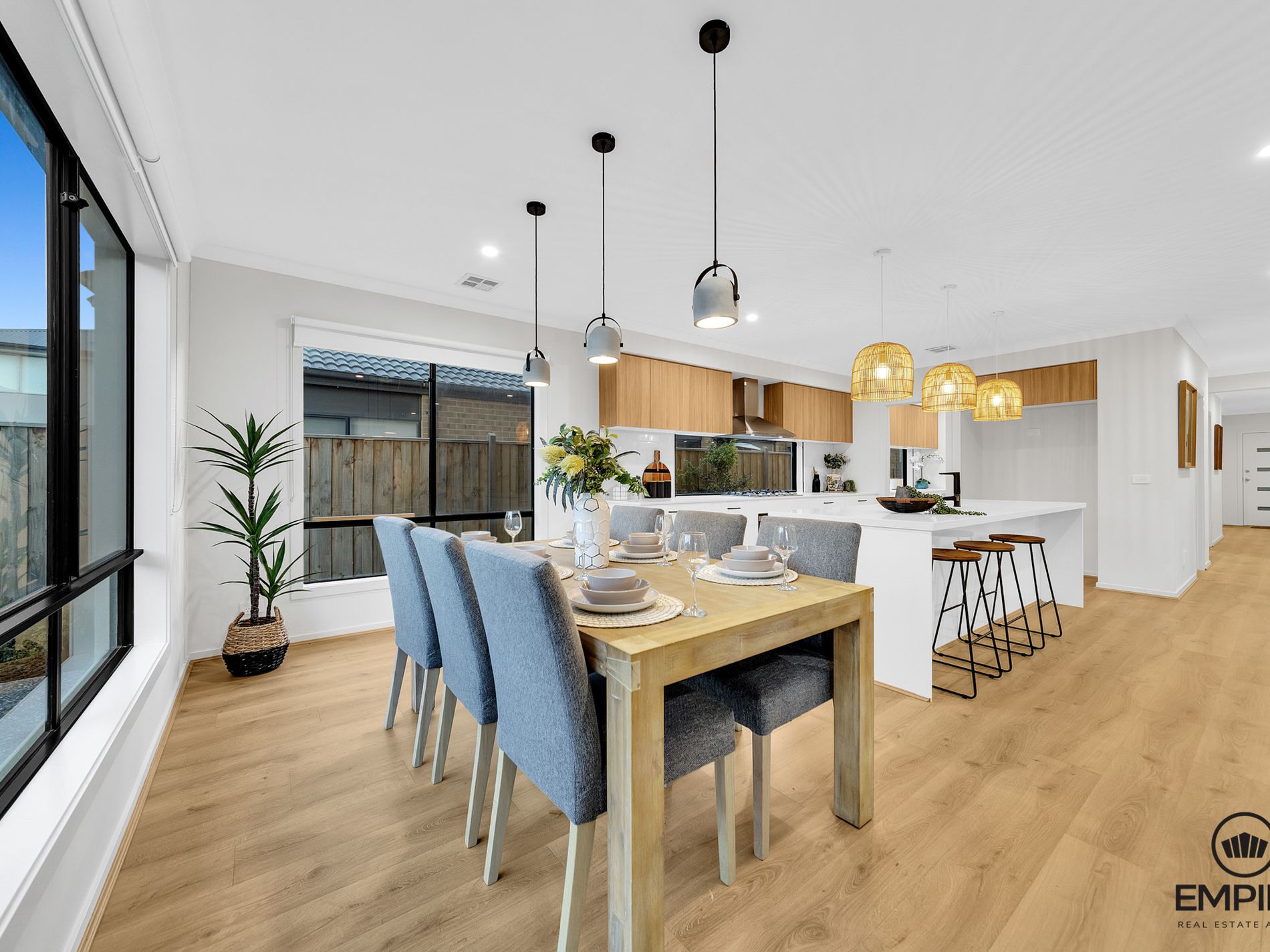 6 Nocturne Avenue, Clyde