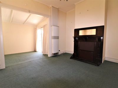 6 Watson St, Seymour