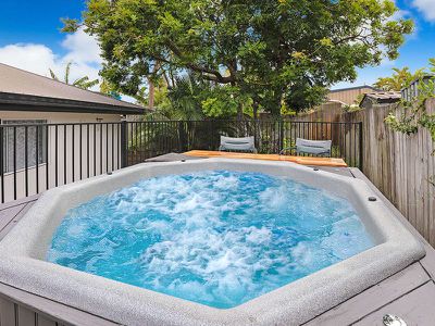 2 / 30 Karawatha Drive, Mountain Creek