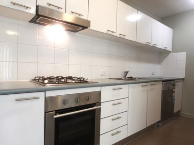 12 / 442 High Street, Northcote