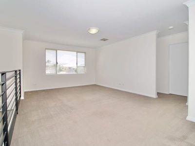 1 / 1 Ballys Turn , Baldivis