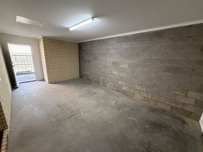 1 / 2 Mimosa Street, Newcomb