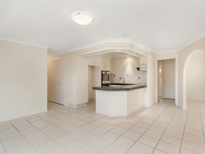 1 / 36 Glen Eagles Drive, Robina