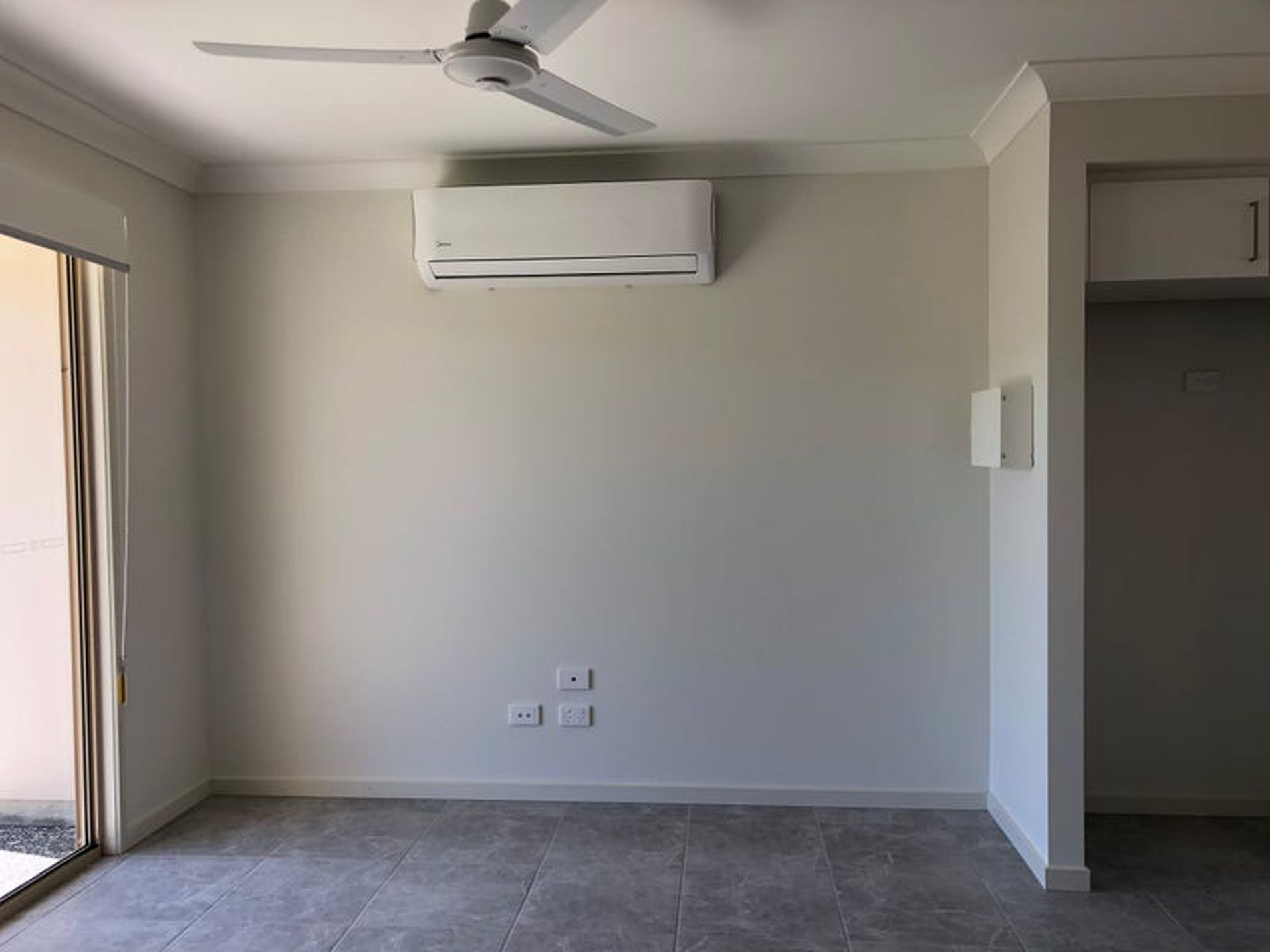 2 / 12 Claireview Street, Logan Reserve