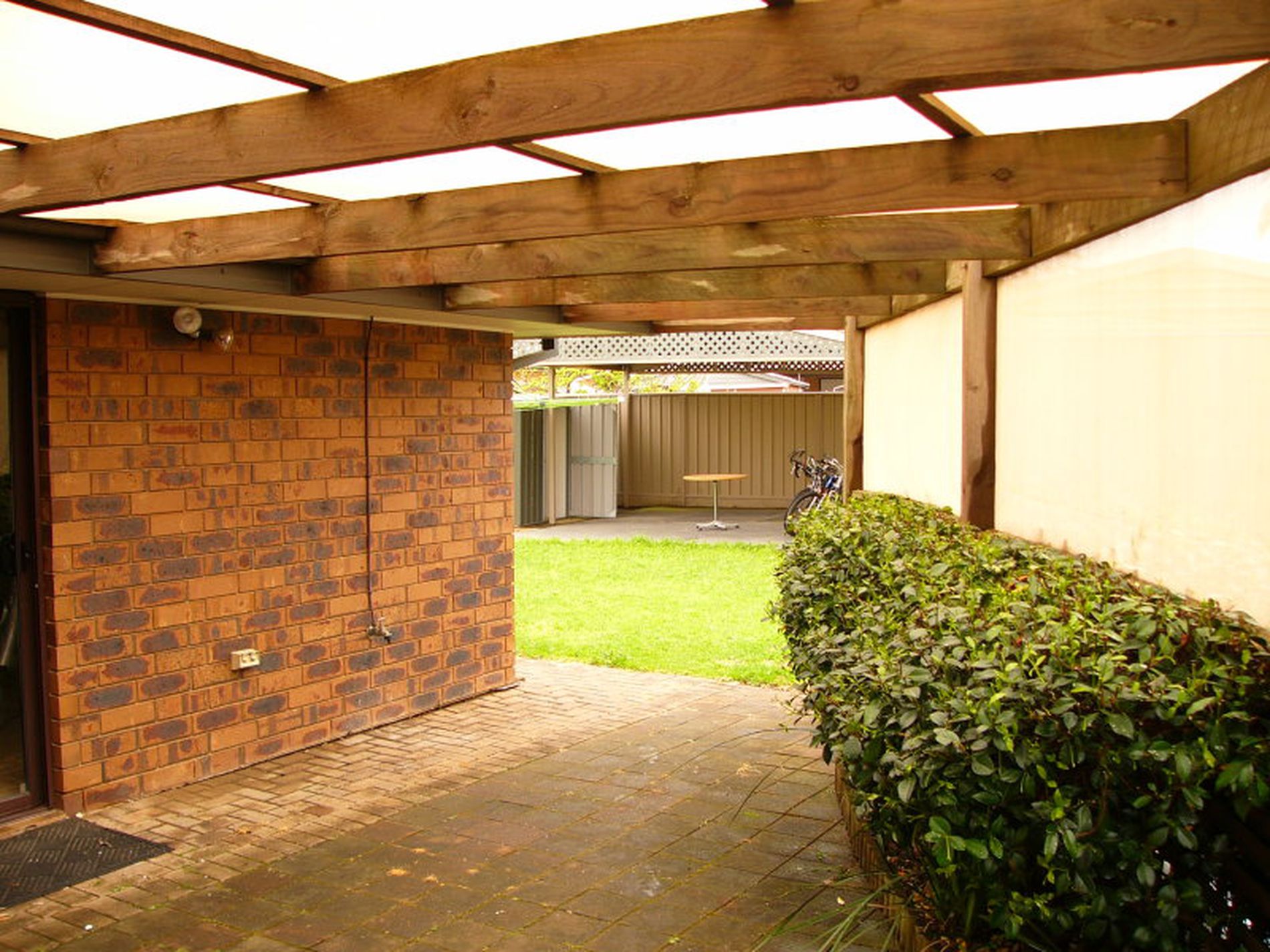 25 Greenbank Grove, Hackham