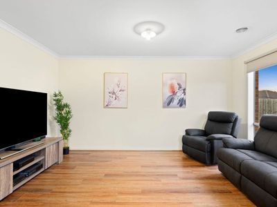 4 Moretti Court, Marshall