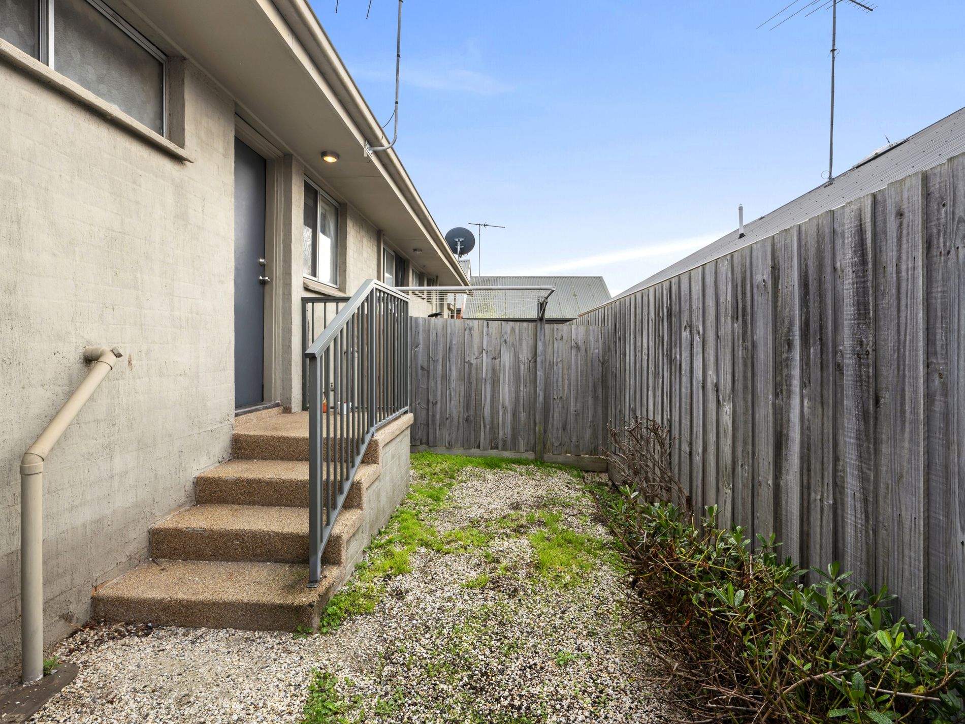 4 / 20 Roslyn Road, Belmont