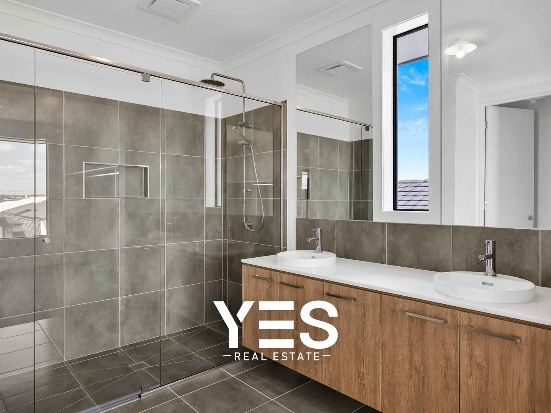 26 Fremont Street, Clyde