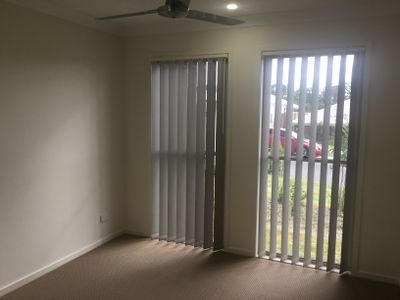 20 Clermont Street, Holmview