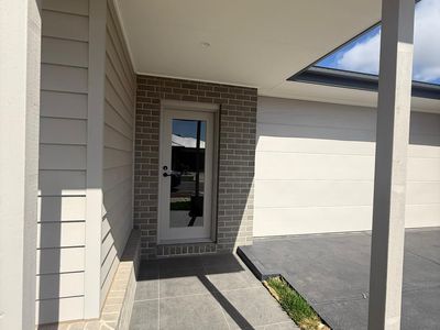 22 Lodge Way, Werribee