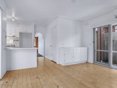 7 Leichardt Cres, Reservoir