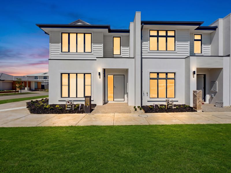 2 Boysenberry Close, Clyde North