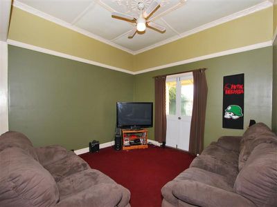 2 Graeme Street, Kalgoorlie