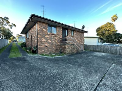 2 / 51 Kingston Street, Oak Flats