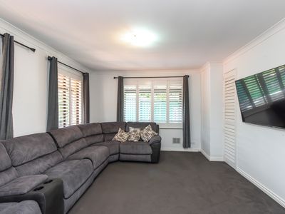 59 Emerald Way, Edgewater