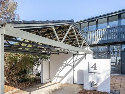 4 Crick Place, Belconnen