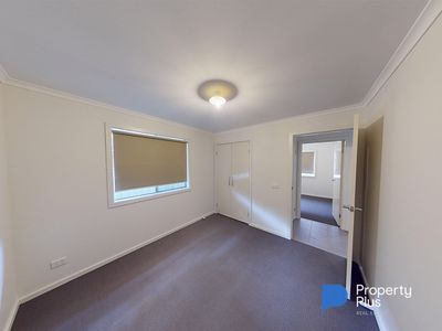 8 Aurora Place, Epsom