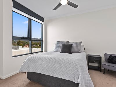 206 / 7 Russell Street , Corrimal