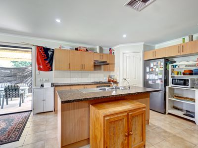 11 Henry Moss Court, Murray Bridge