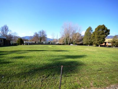 228-230 Kiewa Valley Highway, Tawonga South