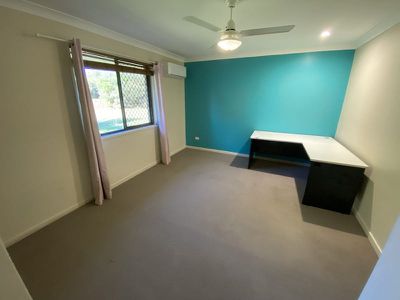 11 Tidar Court, Kingaroy