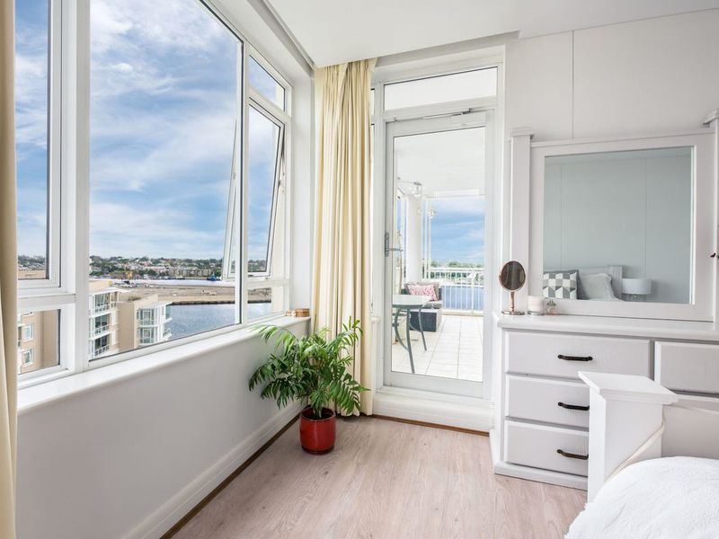 L10 / 36 Refinery Drive, Pyrmont