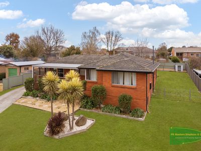 16 Torrens Street, Blayney