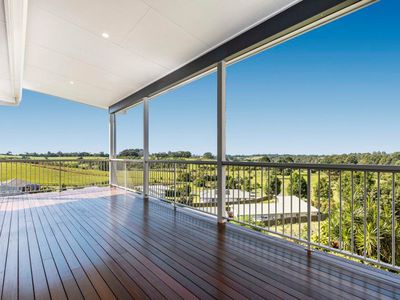 17 Greenhills Esplanade, Maleny