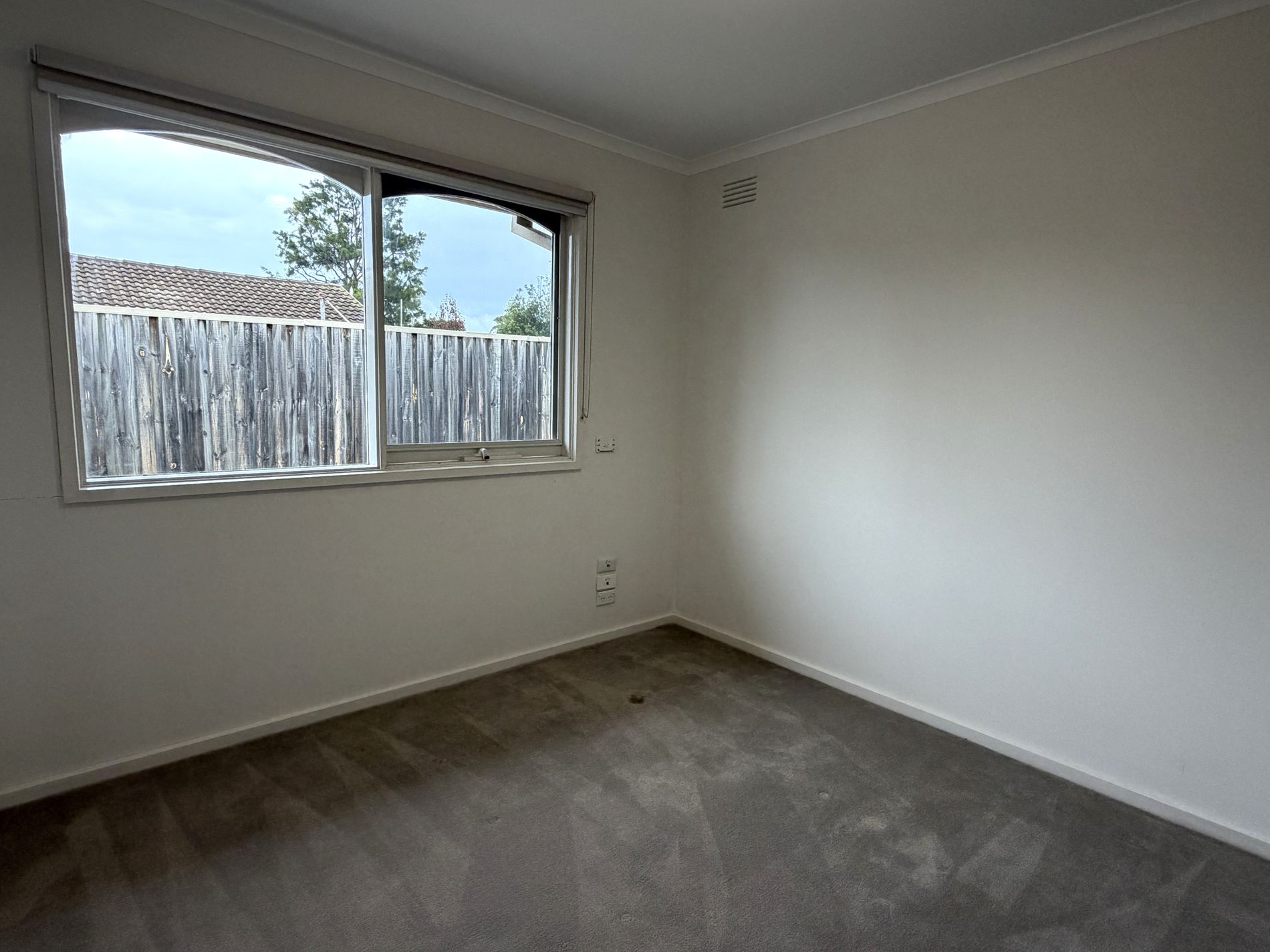 33A Polwarth Crescent, Belmont