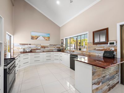 4 Oringa Street, Shailer Park