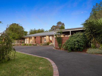 4 Poplar Grove, Langwarrin